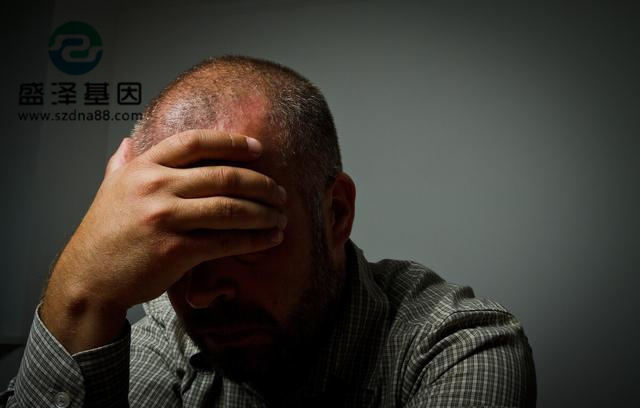 懷疑兒子不是親生，丈夫要做兩次親子鑒定，妻子為啥不同意？