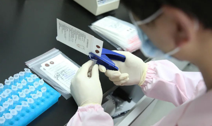 做親子鑒定合法嗎?司法親子鑒定當事人需要遵守哪些規定? 做親子鑒定合法嗎?司法親子鑒定當事人需要遵守哪些規定?